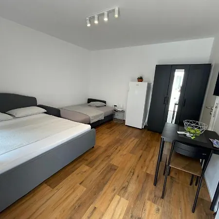 Apartamento Ljubljana Studios *